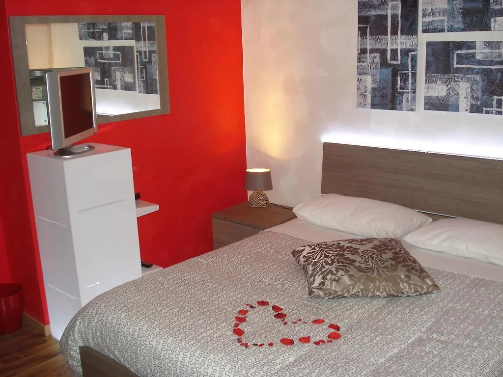 Holiday & Work Caltagirone Apartment 0*,